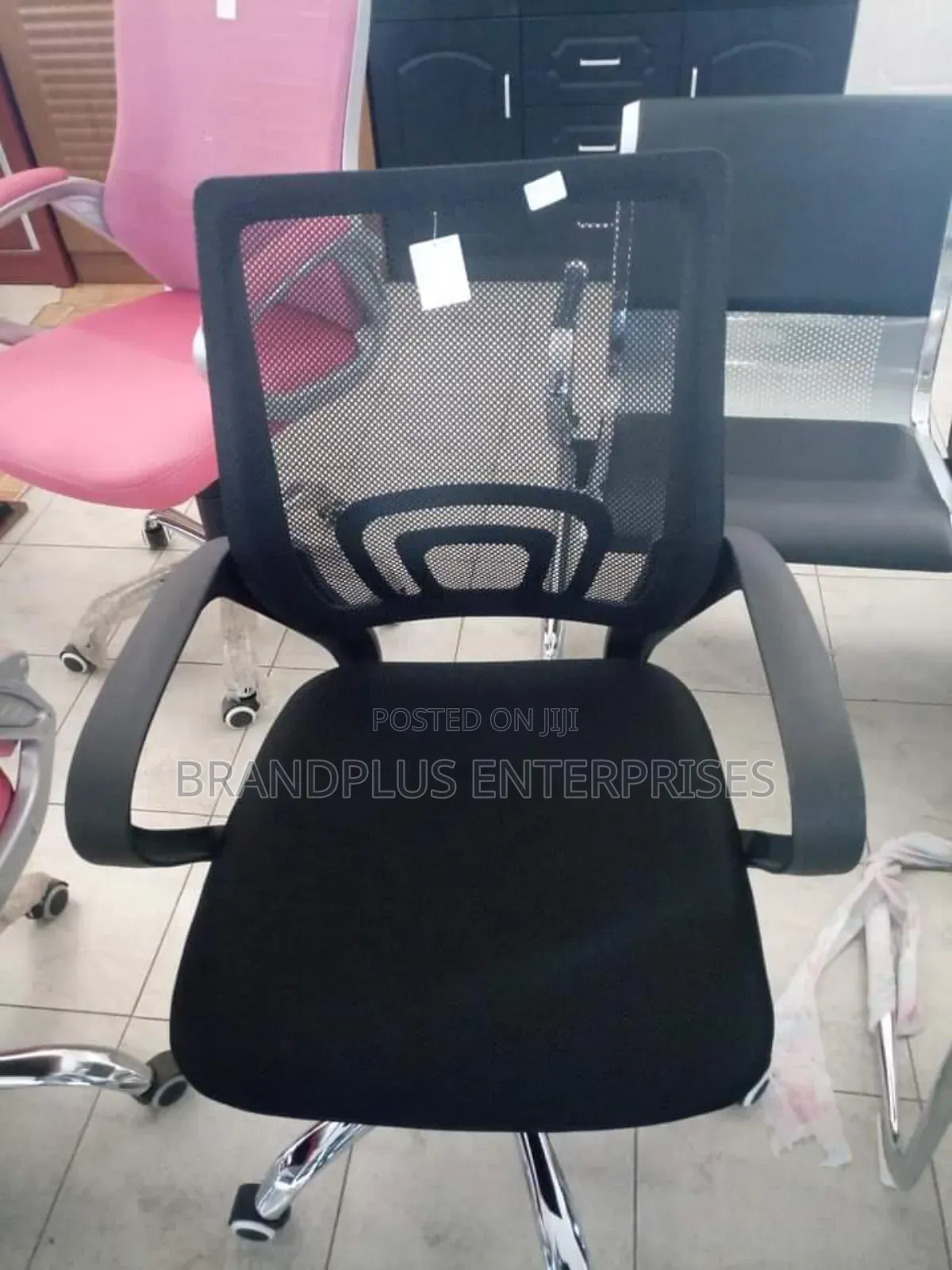 Secretariat Seat/Chair