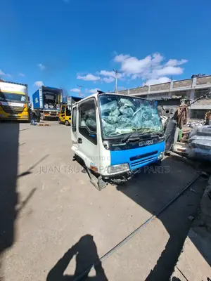 Isuzu FRR Cabin Assembly