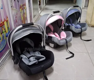 Infant Car Seat / Carrycot Newborn Upto 24 Months