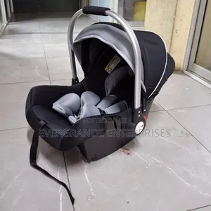 Infant Car Seat/Carrycot Suitable Newborn Upto 2 Years