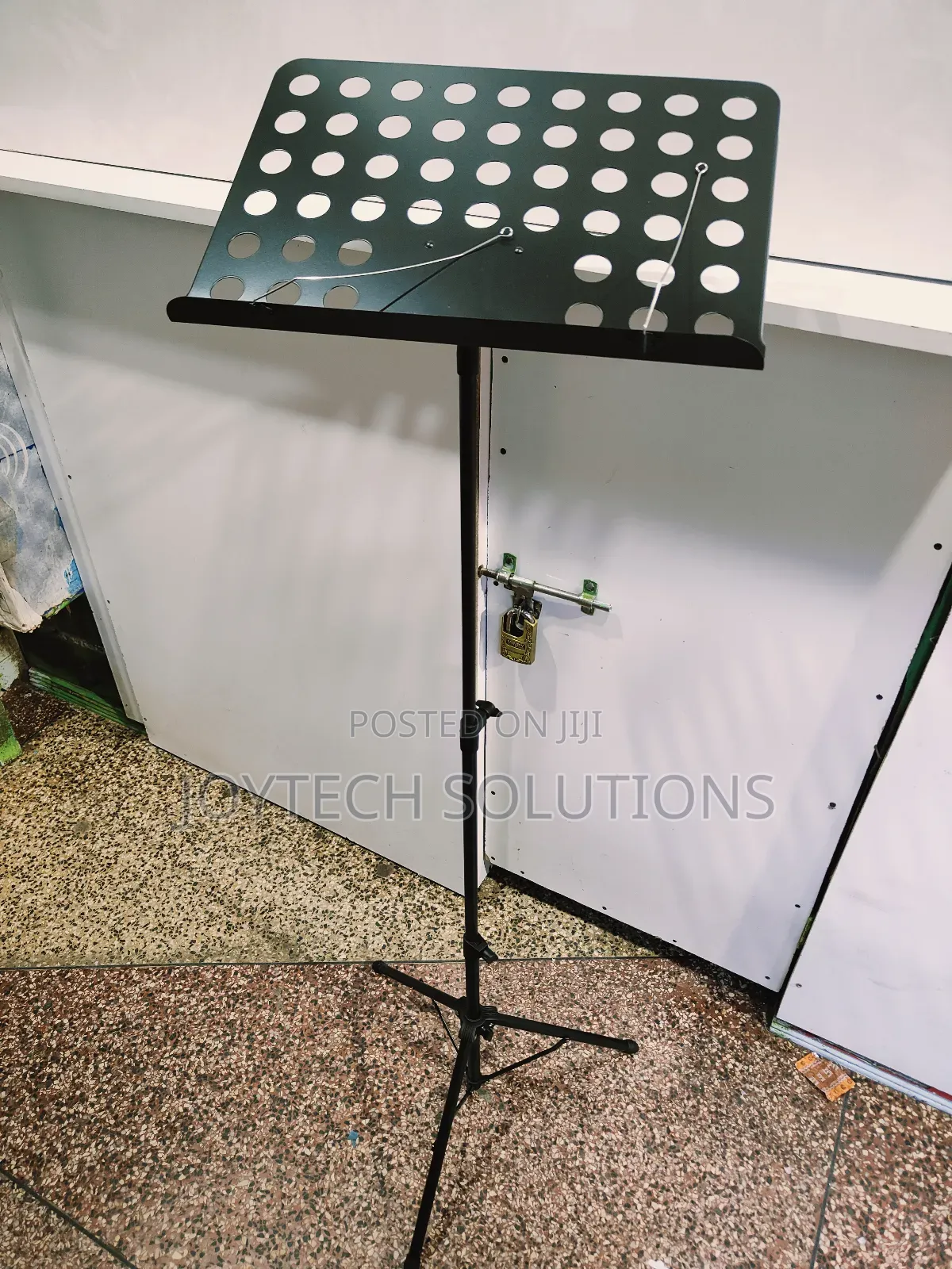 Music Tray Stand
