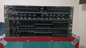 DBX 2231 Graphic Equalizer / DBX 234xl Crossover