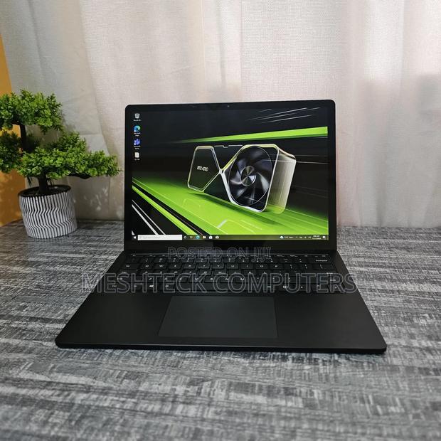 Laptop Microsoft Surface Book 3 16GB Intel Core I7 SSD 512GB - main view