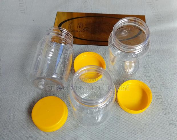 High Quality Honey Packaging 1kg Tins - main view