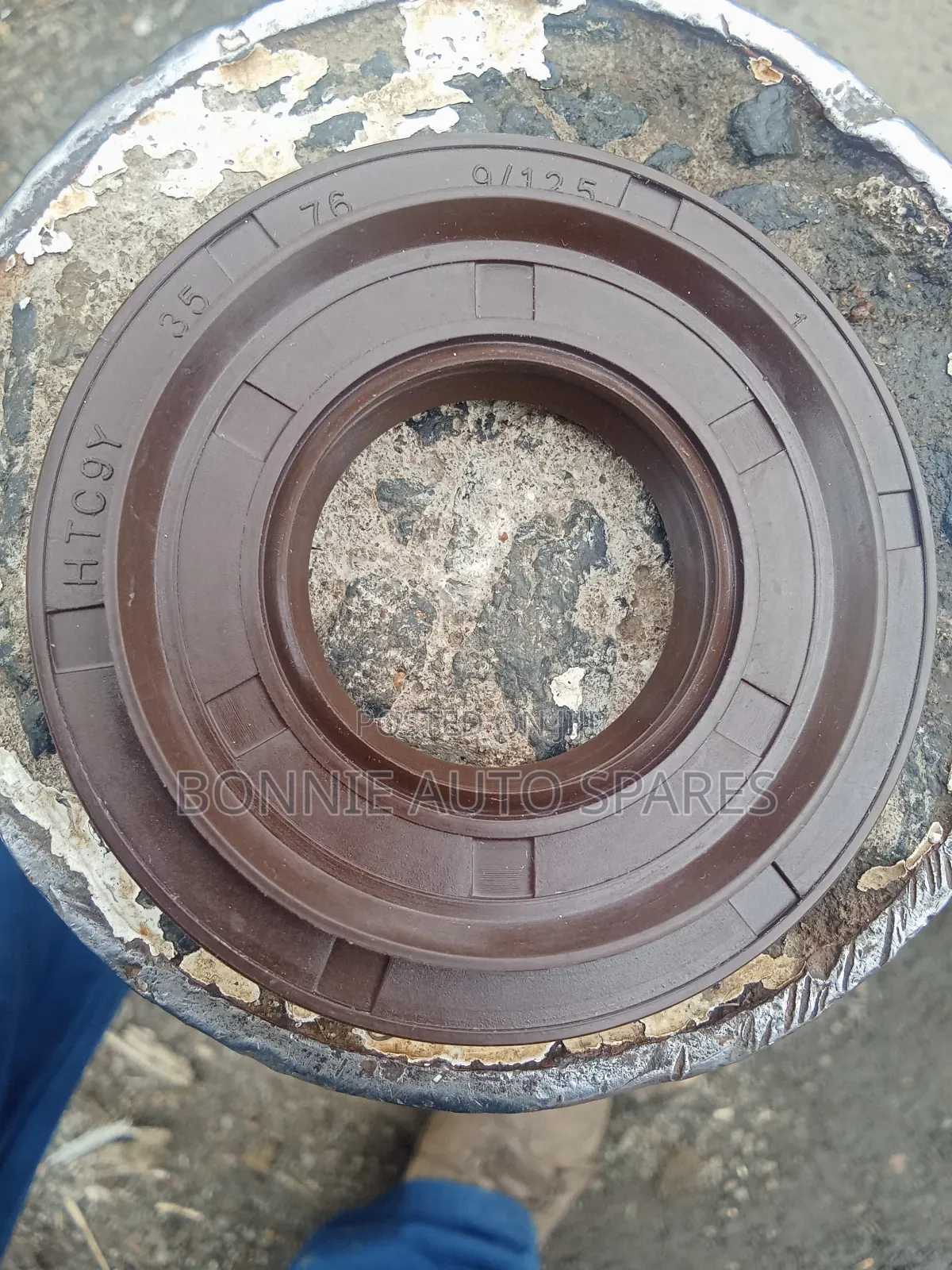 Honda Fit Gearbox Seal BH5451F