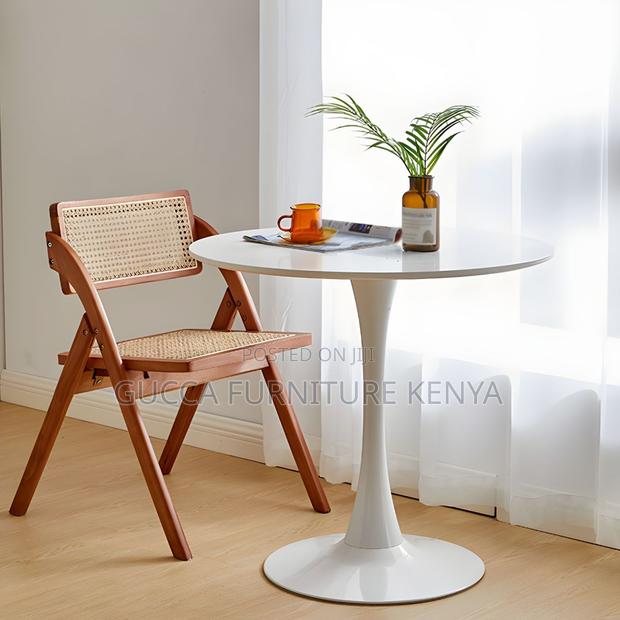 Dining Table:Simple Style Round Home Solid Wood Dining Table - thumbnail 2