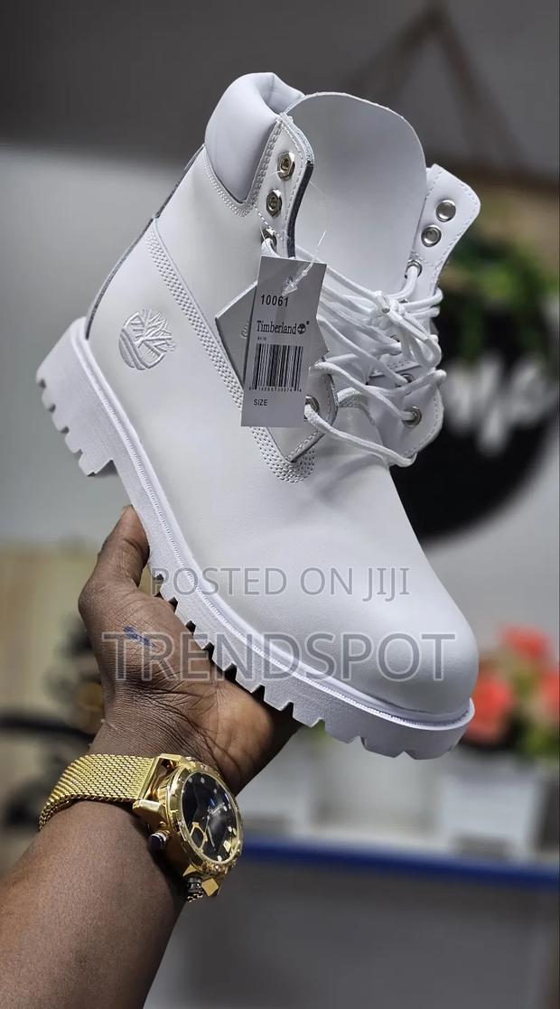 Timberland 
38/39/40/41/42/43/44/45
 at 4200