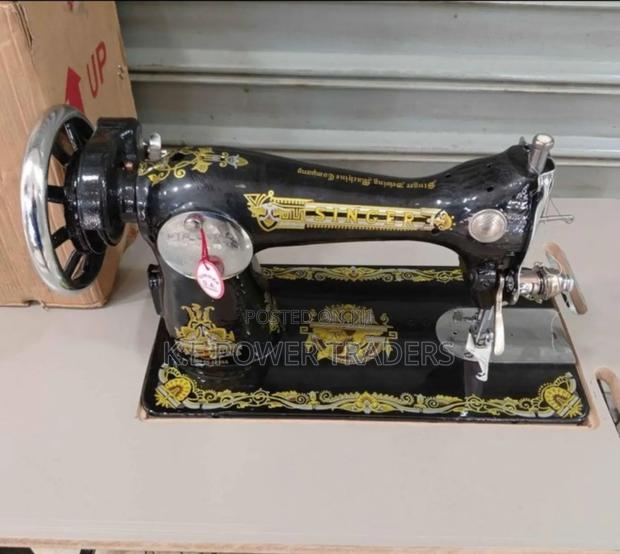 Home Use Small Singer Sewing Machine - main view