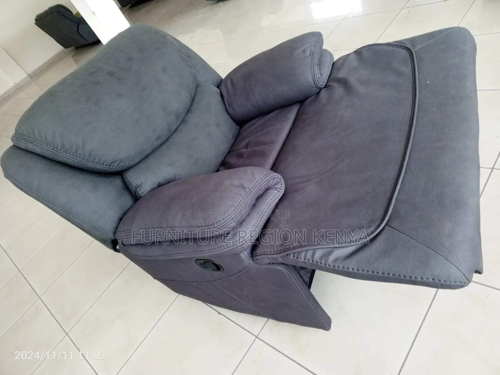 One Seater King Size Imported Recliner