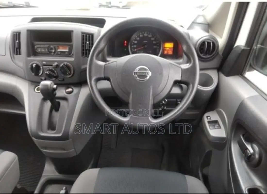 Nissan NV200 S 2017 White