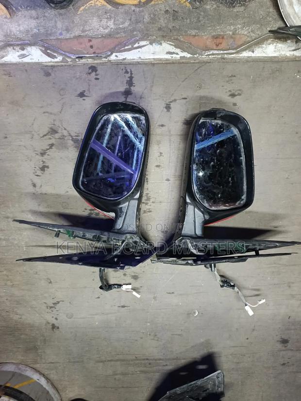 Toyota Passo 2005 2008 Side Mirror With Indicator - thumbnail 2