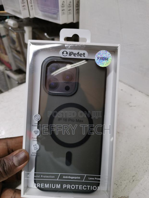 iPhone 16 Pro Max Clear Back Apple Case With Magsafe - main view