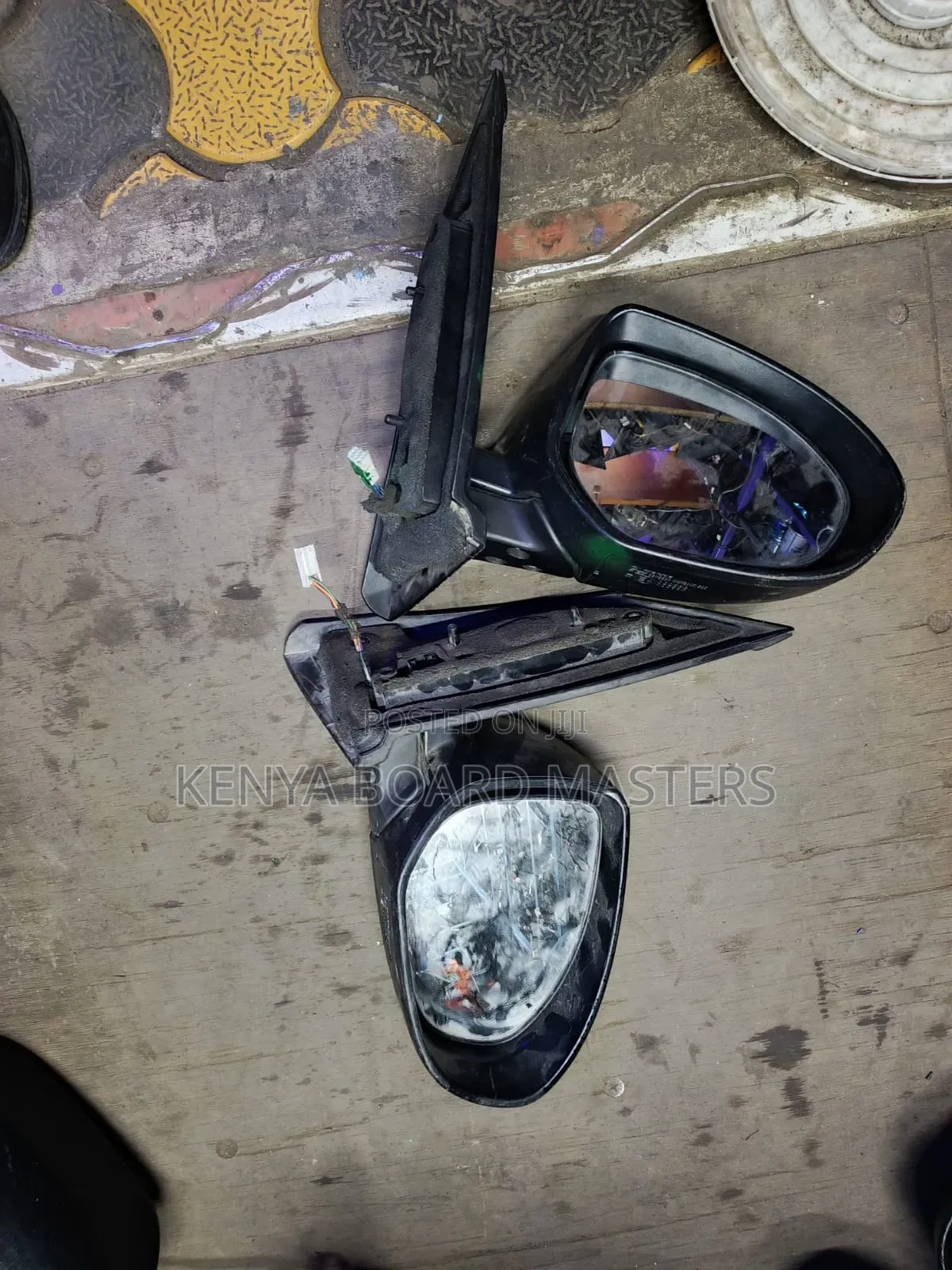 Madza Demio 2008-2013 Side Mirror With Indicator