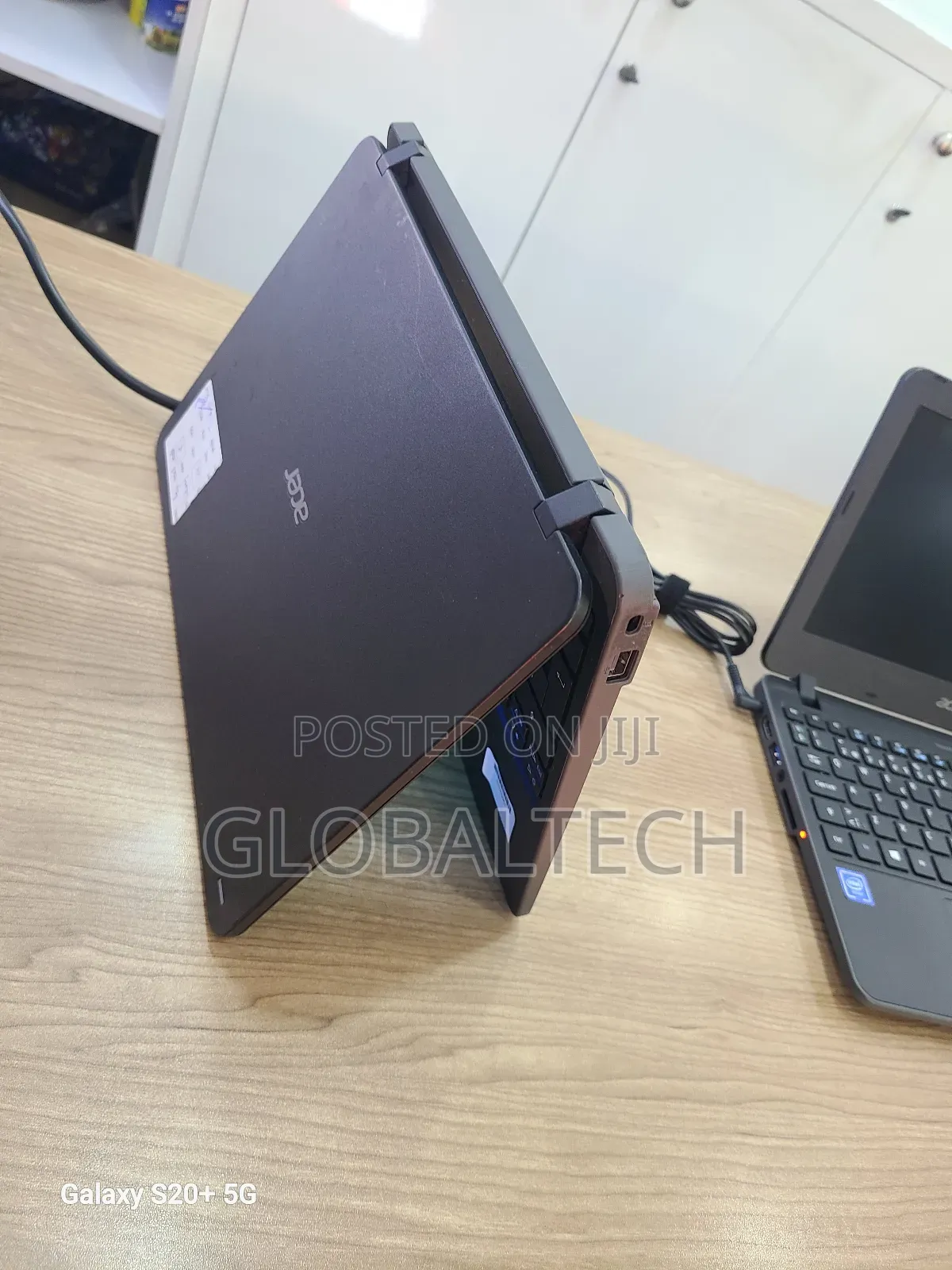 Laptop Acer TravelMate B 4GB Intel Celeron SSD 72GB