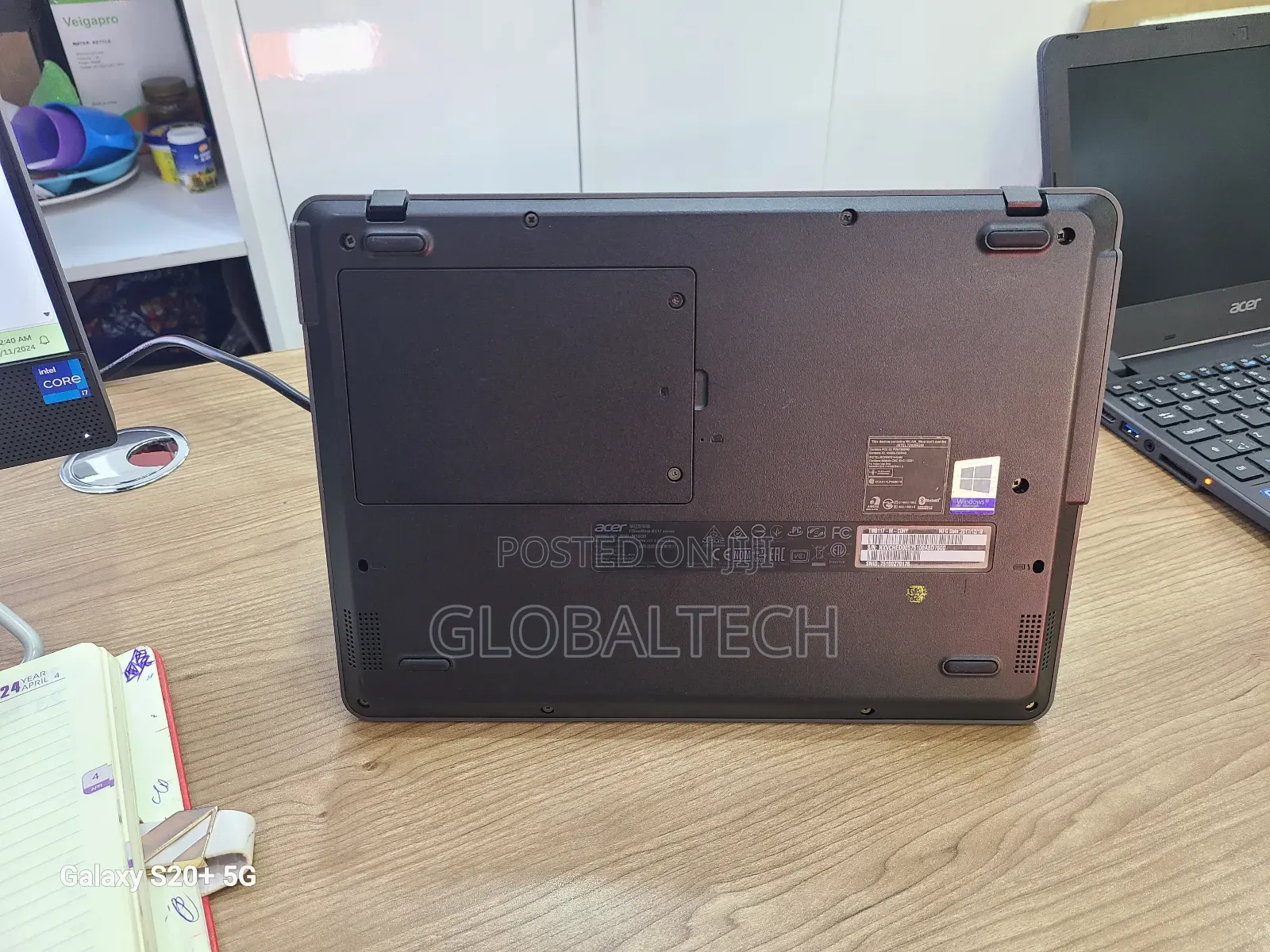 Laptop Acer TravelMate B 4GB Intel Celeron SSD 72GB