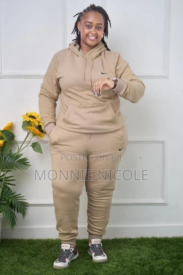Unisex Nike Tracksuit.