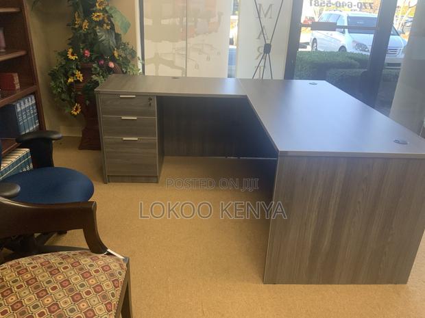 Office Desk: 1400mm Rectangular L-Shaped Desk - thumbnail 3