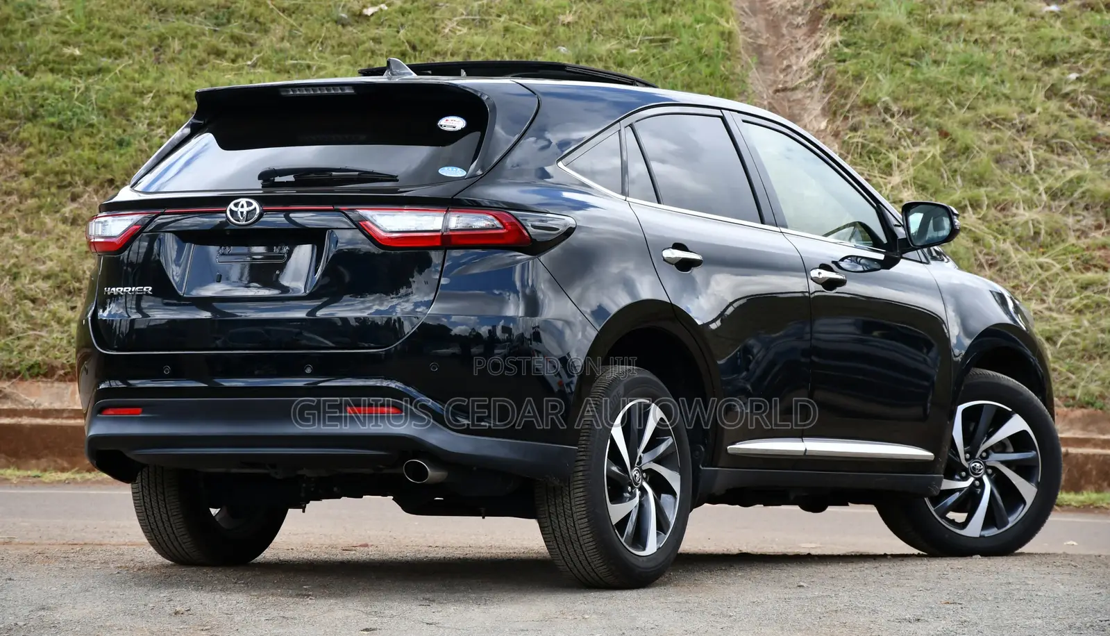 Toyota Harrier 2018 Black