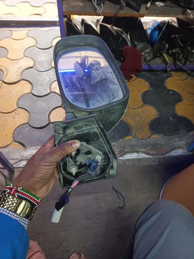 Toyota Vitz 2005-2011 Side Mirrors Without Indicator - thumbnail 2