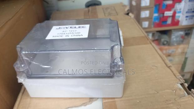 Clear Adaptor Box