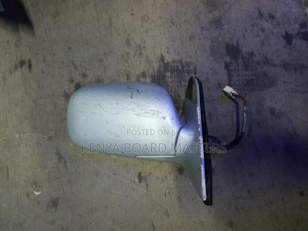Toyota 110 Power Side Mirrors - thumbnail 2