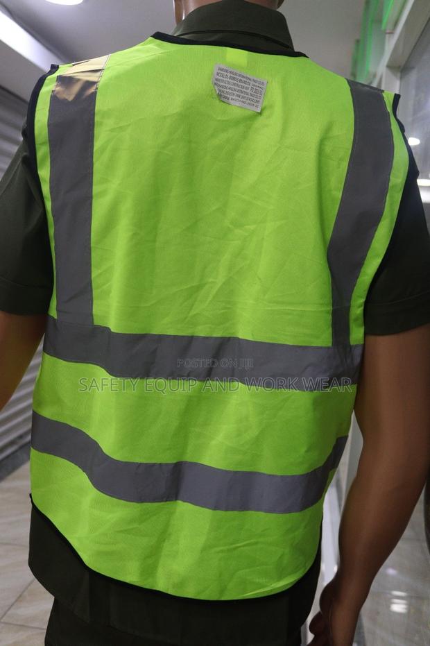 Executive Reflector (120gsm)-light Green - thumbnail 3