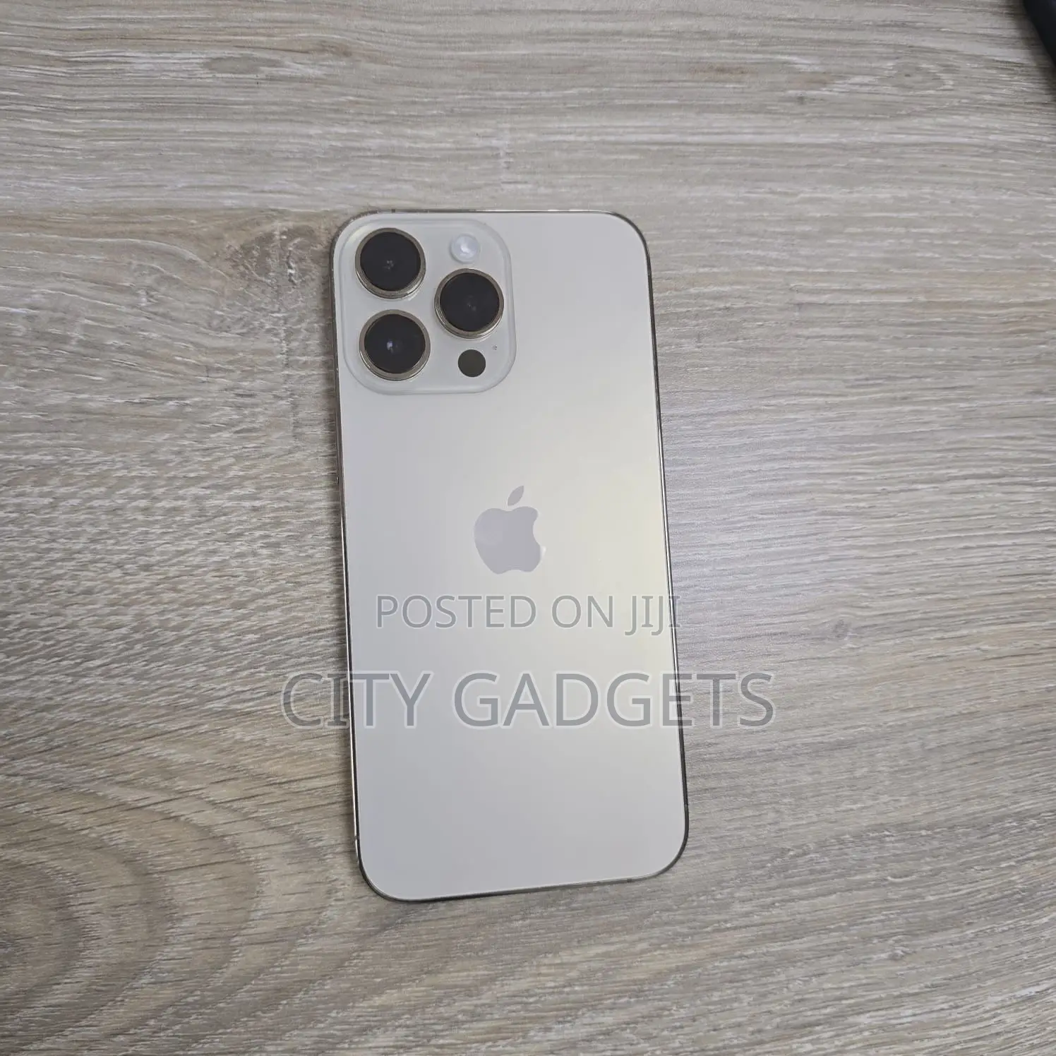 Apple iPhone 15 Pro Max 256 GB