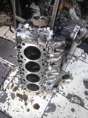 Toyota Hiace 7 L 1 Kd Head Cylinder