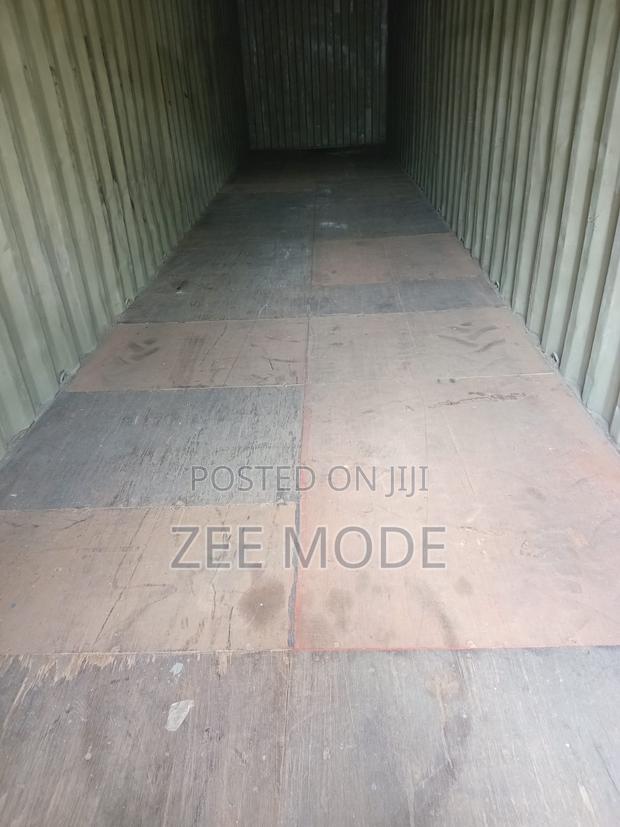 40ft Cargo Worthy Containers-Clean - main view