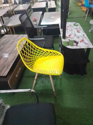 Modern Eames Seat/Chair - thumbnail 2