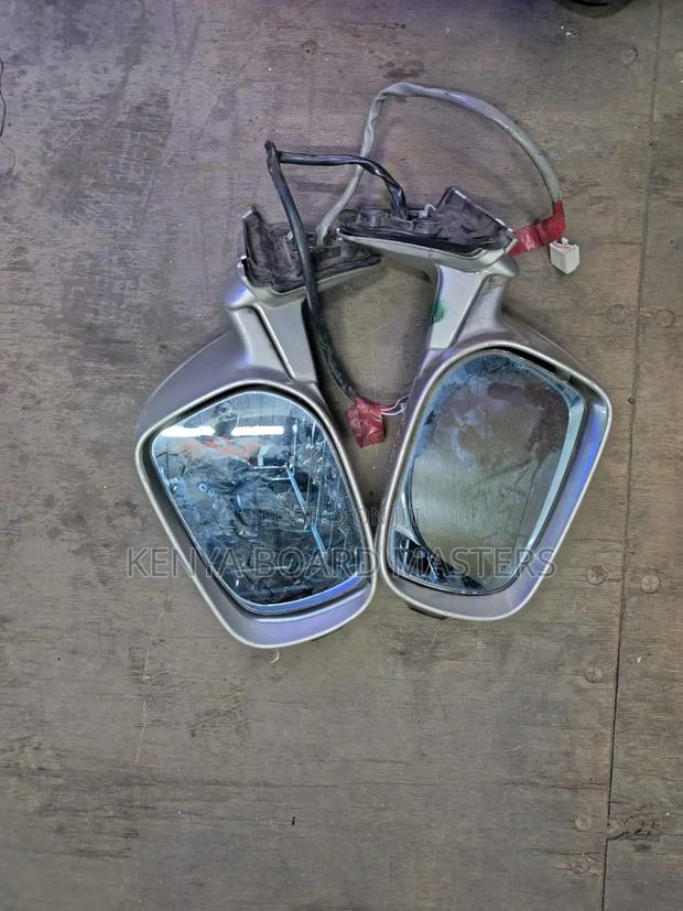 Toyota Auris 2008- 2013 - thumbnail 2