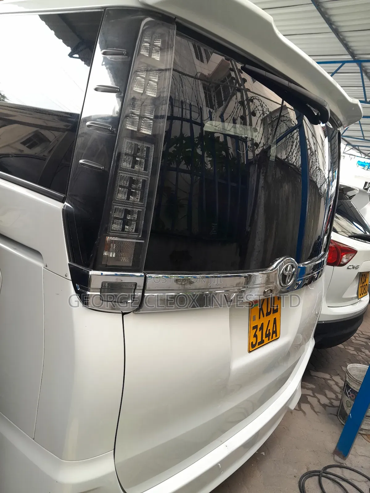 Toyota Voxy 2016 White