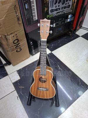 Maple Leaf Size 24 Ukulele Guitar - thumbnail 2