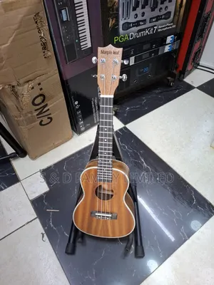 Maple Leaf Size 24 Ukulele Guitar