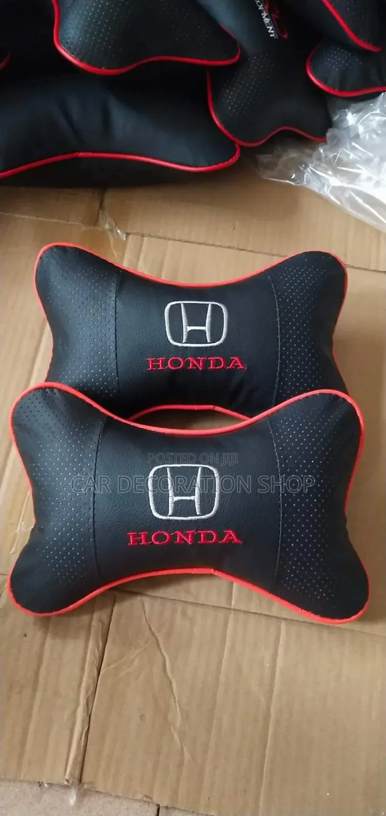 Honda Logo Labelled Neck Pillow 2pc