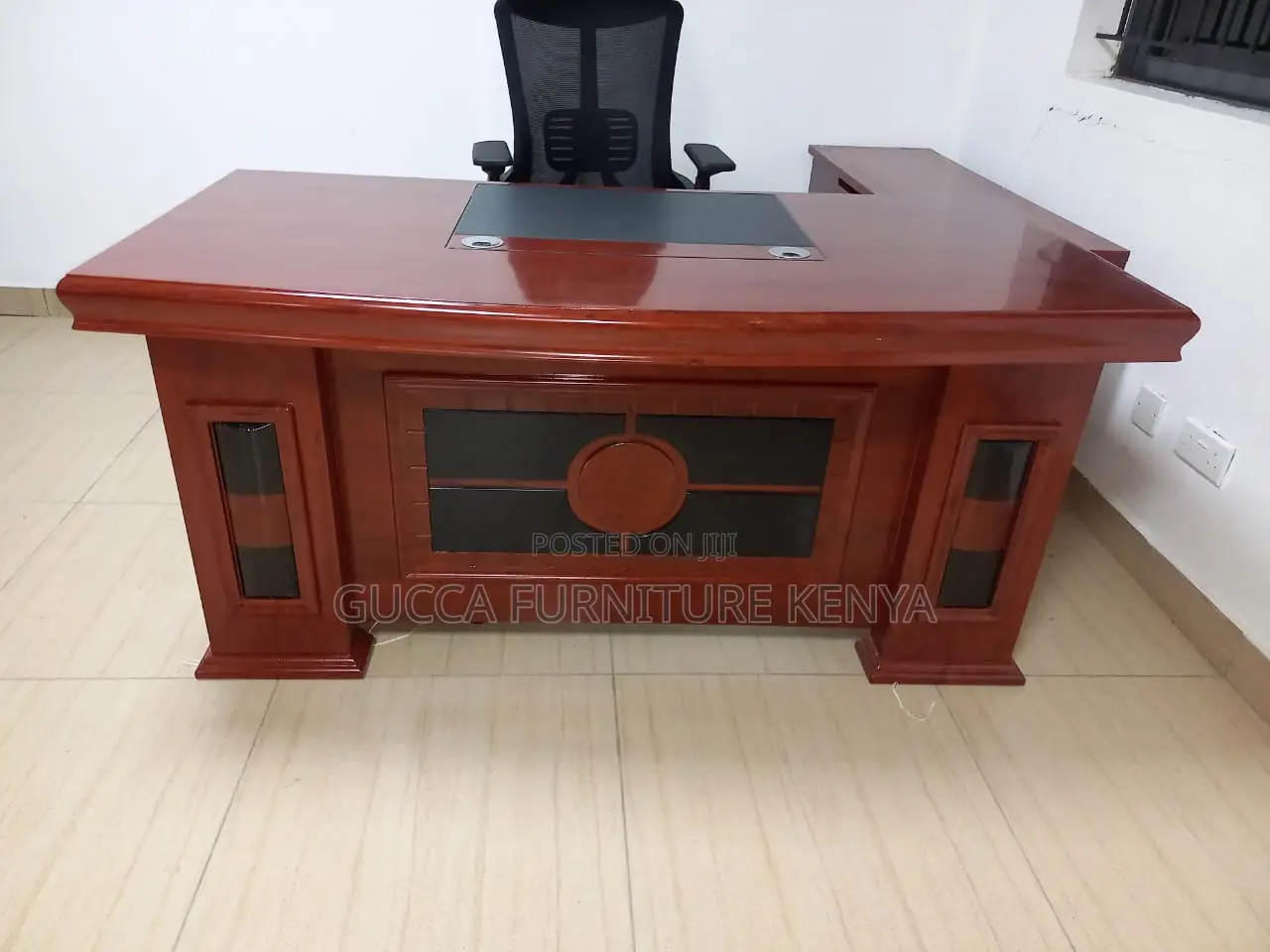 Office Tables: 1600mm Directors Executive Study Office Desk.