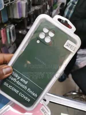 Samsung Galaxy M33 5G Soft Silicone Back Cover-Green