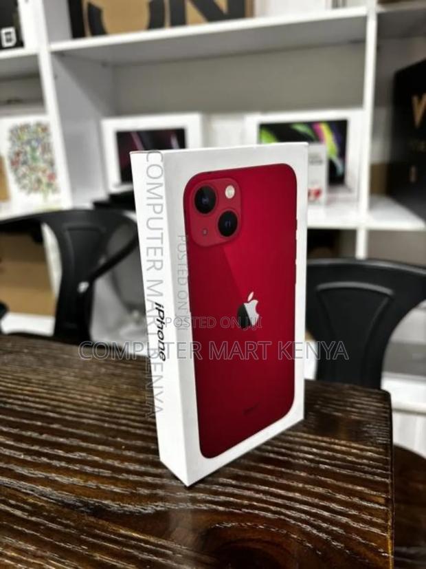 New Apple iPhone 13 128 GB Red - main view