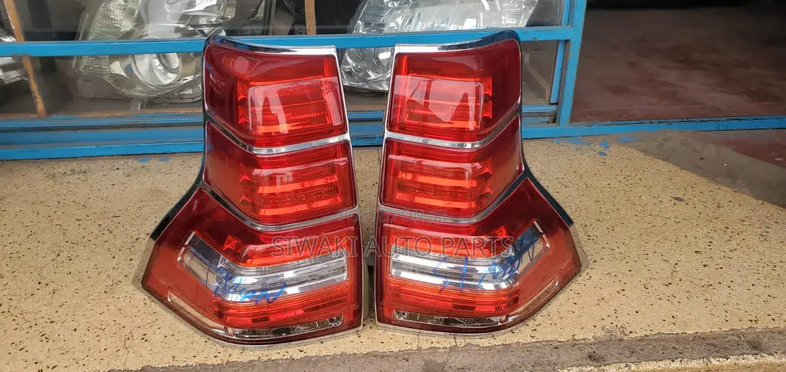 Prado 150 Taillights With Chrome