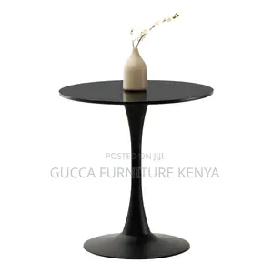 Dining Tables:Black Modern Tulip Round Dining Table