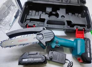 Powerful 36volts Cordless Chainsaw - thumbnail 2