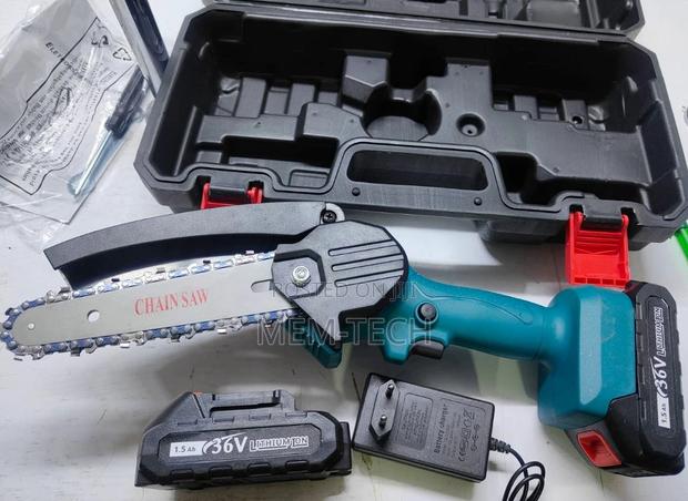 Powerful 36volts Cordless Chainsaw - main view