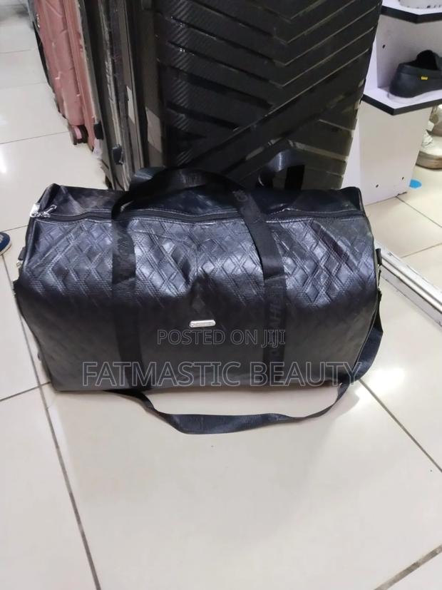 Classy Duffle Bag - thumbnail 2
