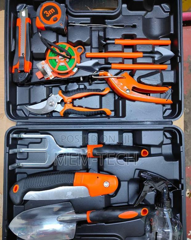 Complete 28 PCS Garden Toolbox - main view