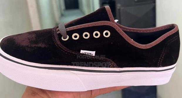 Vans VelvetSize :37-45 at 1850ksh Now Available - thumbnail 3