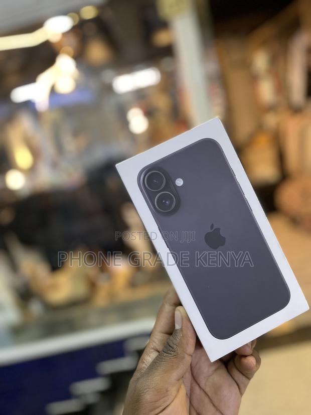 New Apple iPhone 16 128 GB - main view