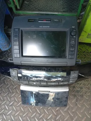 Premio 240 Radio With Screen
