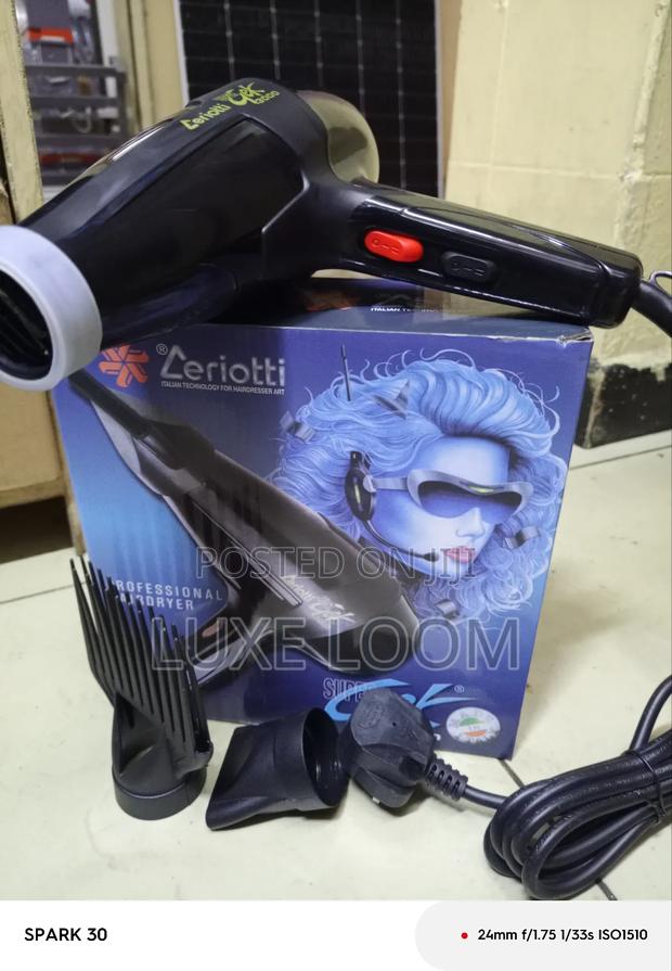 Ceriotti 3000w Blowdry - main view