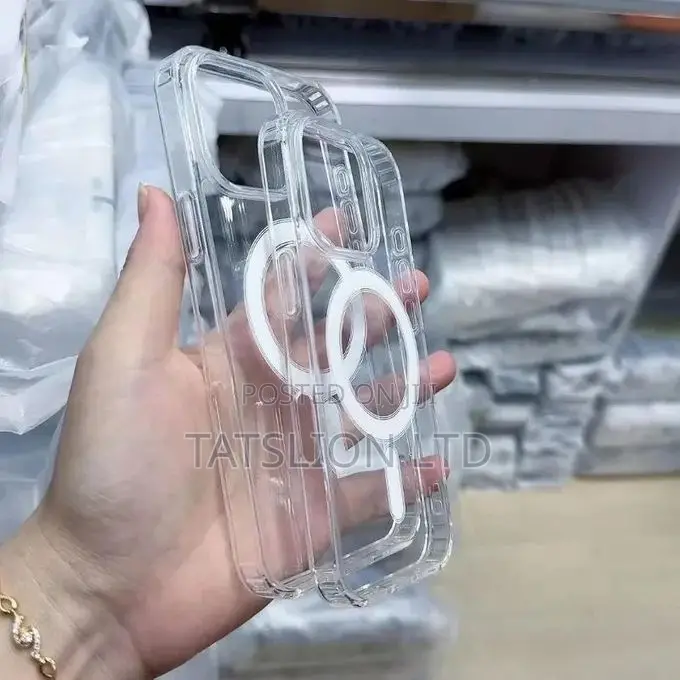 iPhone 16 Magnetic Clear Hard TPU Back Cover
