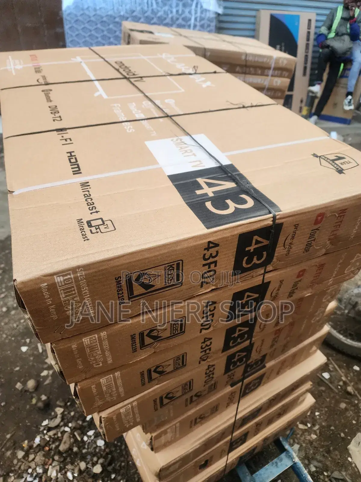 43 Smart Television